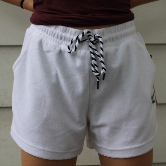 NWT Fila Toweling White Fabric Shorts - Picture 2 of 5